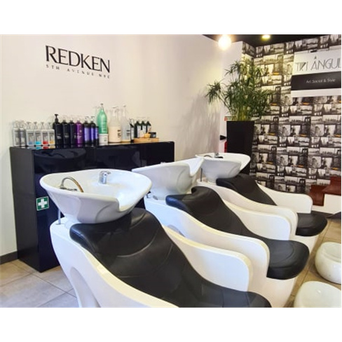 Corte de Cabelo e Madeixas Sun Kissed no Toni & Guy - Lisboann(80 caracteres)