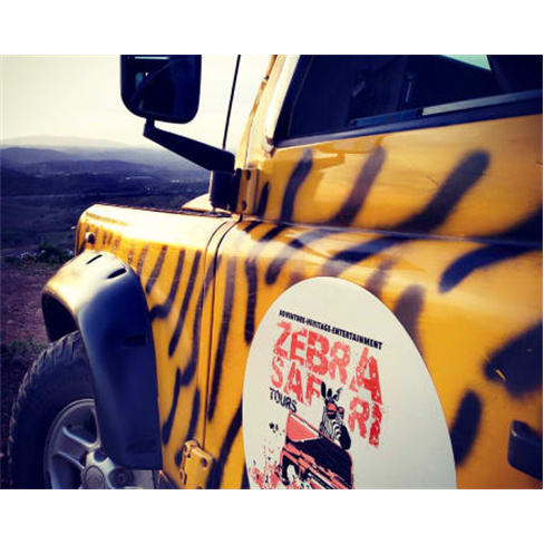 Safari ao Pôr-do-Sol com Ja...eira Safari ao Pôr-do-Sol | 2 Adultos + 2 Crian