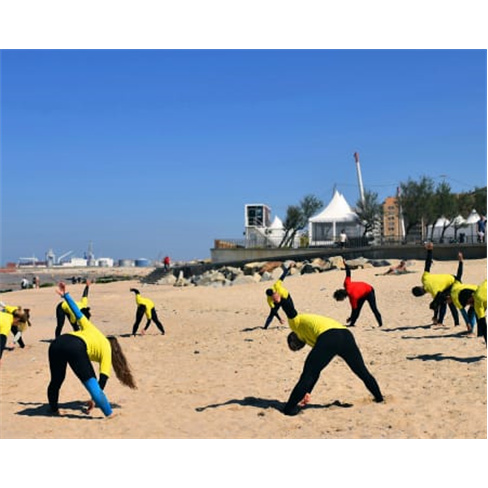 Aprenda a Surfar! Flower Power Surf School - Porto Experiência para 2 Pessoas