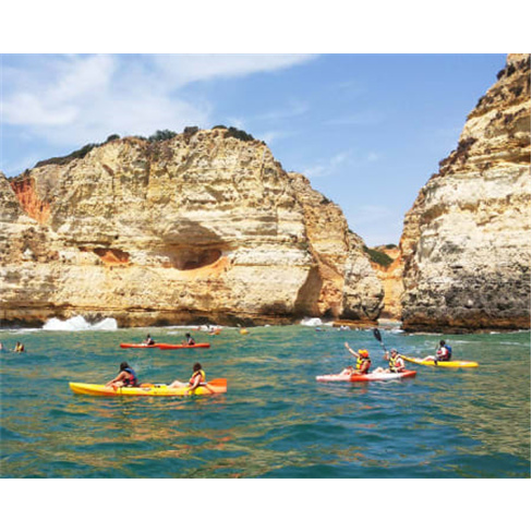 Passeio de Caiaque até à Gruta de Benagil a partir da Praia da Marinha | Lagoa