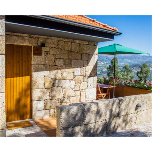 Aldeia da Margarida - Cinfães | Escapadinha em Turismo Rural com Piscina Exteri