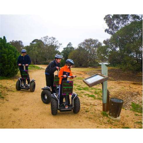 Passeio de Segway pela Cida... Hora | AlgarveBySegway Experiência para 2 Pessoa