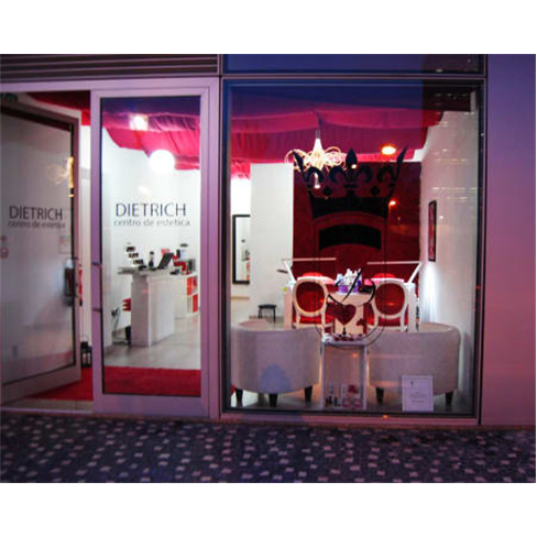 Novo Look | Dietrich Cabele...ro & Estética - Porto Coloração da Raiz + Brush