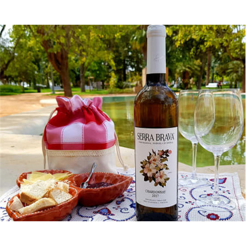 Visita à Adega + Prova de 3 Vinhos Serra Brava para Dois | Herdade Canal Caveir