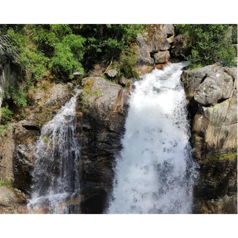 Passeio de Jipe na Serra da Cabreira | Huaka'i - Vieira do Minho Experiência p