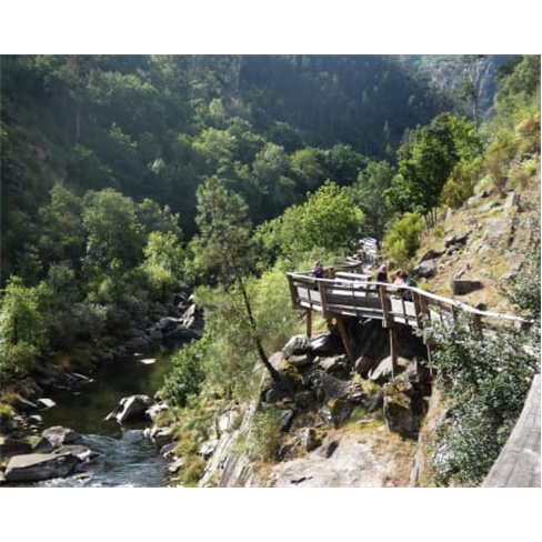 Explora os Passadiços do Paiva e Ponte 516 Arouca a Dois - 4 Horas