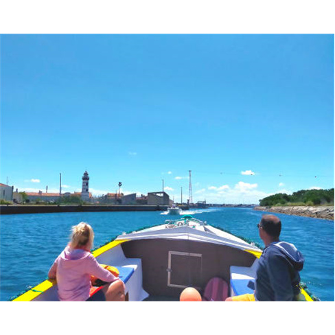 Passeio de Barco pela Ria de Aveiro | Praias da Ria Experiência Indústria ou N