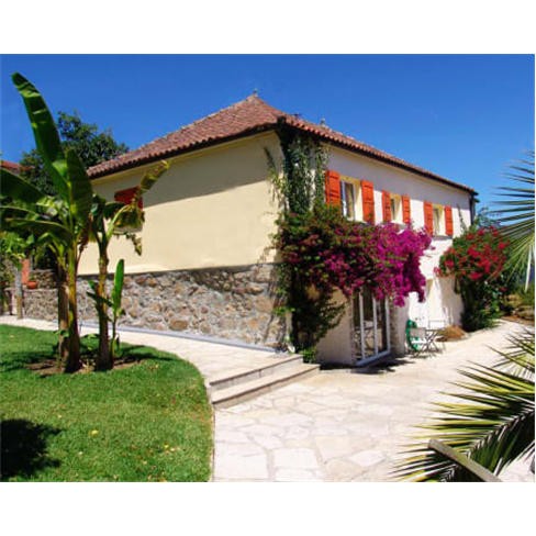 Prova de 3 Vinhos + Petiscos p/ 2 na Quinta de Santa Marinha, Arcos de Valdevez.