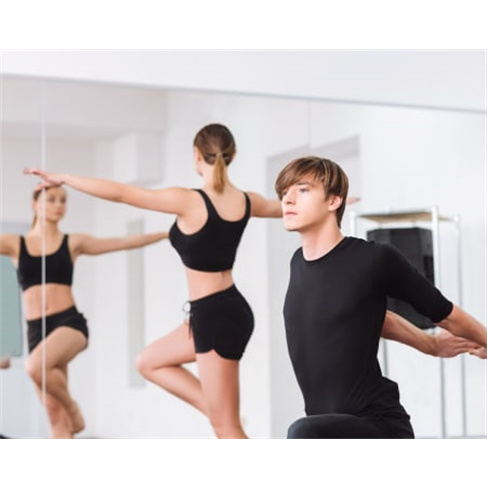 1 Mês de Aulas Presenciais de Dança - Modalidade à Escolha | 1x Por Semana |