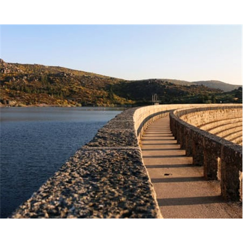 Canoagem a Dois nas Águas Cristalinas da Serra da Estrela | Vale do Rossim