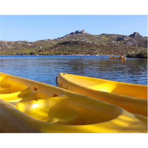 Canoagem a Dois nas Águas Cristalinas da Serra da Estrela | Vale do Rossim