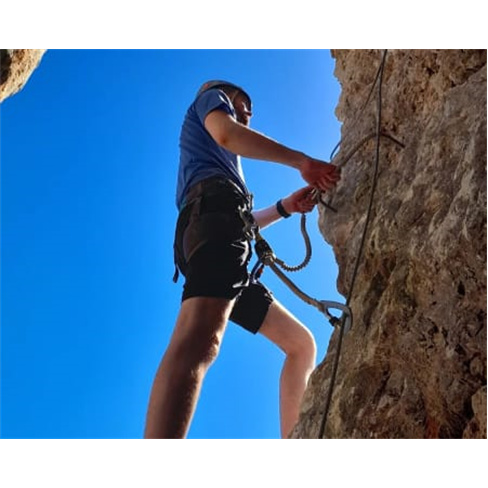 | 2 Horas | Desafie os Limites! Circuitos de Aventura na Serra da Arrábida