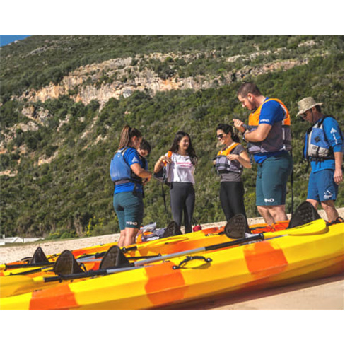 Canoagem na Serra da Arrábida com Visita a Praias Desertas | 2 Horas | Wind Can