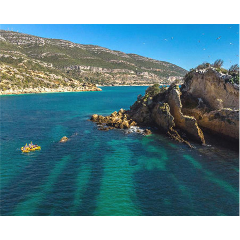 Canoagem na Serra da Arrábida com Visita a Praias Desertas | 2 Horas | Wind Can
