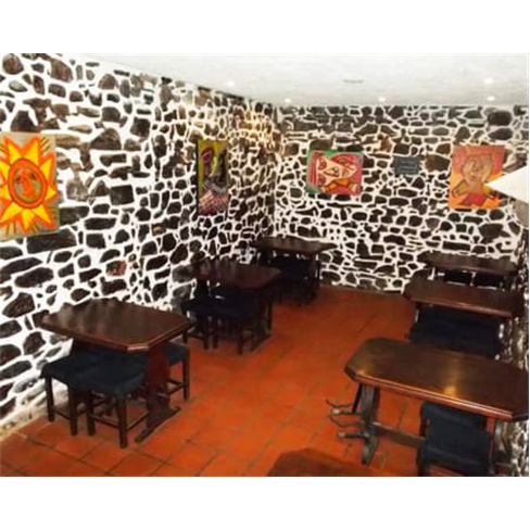 Petiscos & Vinho a Dois na Casa de Fados Mais Antiga de Coimbra | Bar Diligênci