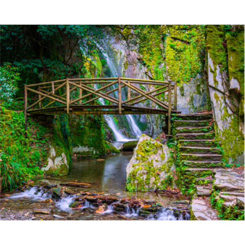 Aventura a Dois na Serra da Lousã: Passeio de Jipe + Caminhada + Visita às Ald