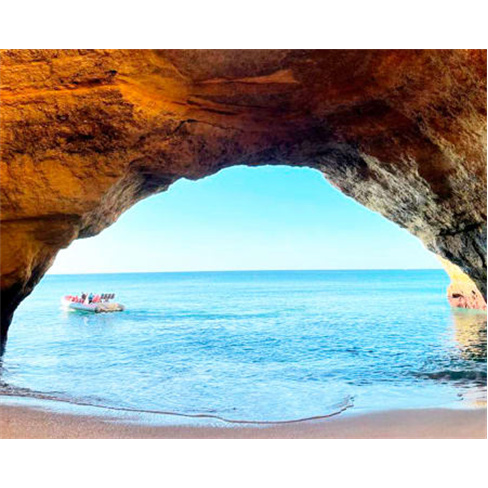 Exploração das Grutas de Benagil | 1h30 | Adulto, Portimãon55 caracteres.