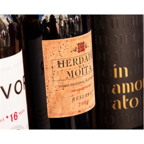Prova de Vinhos e Petiscos para Casal no Alentejo - Évora - 5 Vinhos