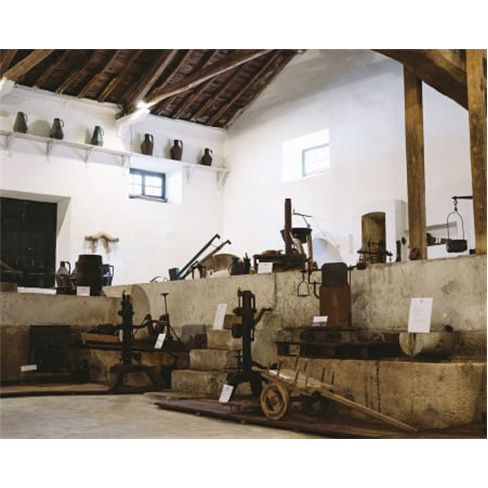Visita ao Museu + Prova Comentada de Vinhos | Quinta das Cerejeiras - Bombarral