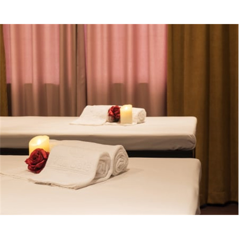 Satsanga Spa Porto | Circui...e Águas + Massagem às Costas + Tratamento de Ros