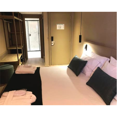 OMID Saldanha Hotel 4* - Lisboa | Estadia de Charme 1 Noite + Pack Romântico