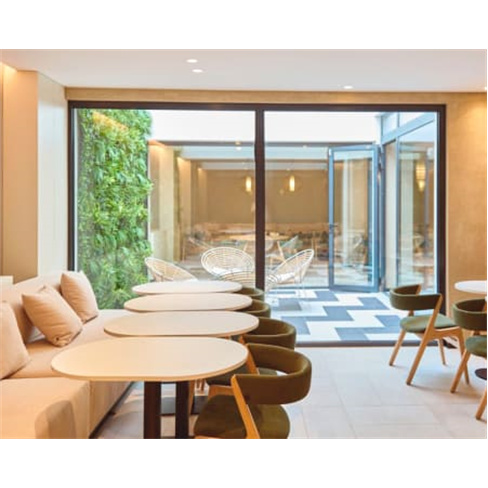 OMID Saldanha Hotel 4* - Lisboa | Estadia de Charme 1 Noite + Pack Romântico