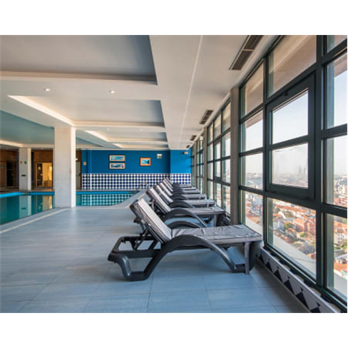 Satsanga Spa Porto | Circui... de Águas + Massagem Relax Localizada Pés e Pern