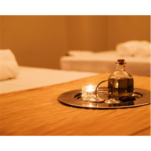 Hot Spa para Dois! Circuito de Spa + Massagem com Pindas Quentes | Satsanga Spa