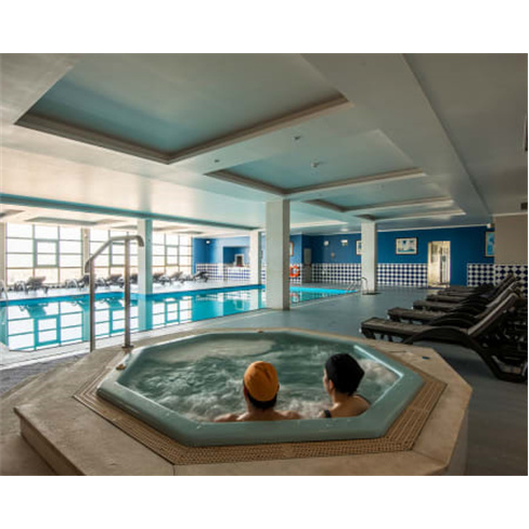 Satsanga Spa Porto | Circui... de Águas + Massagem Relax Localizada Pés e Pern