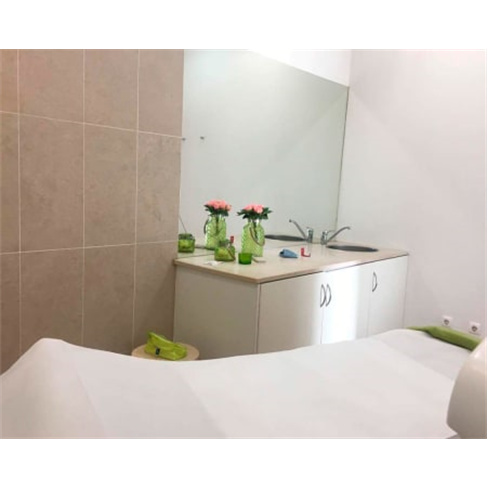Massagem de Relaxamento c/ Óleos Quentes & Massagem de Rosto Relaxante Para Ele