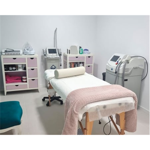 Massagem de Relaxamento de Corpo Inteiro + Jacuzzi para Dois | 1h15 | Lousada