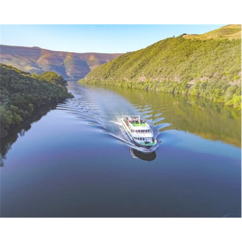 Cruzeiro Porto-Régua-Porto para Dois com Almoço a Bordo | Descida de Barco | R