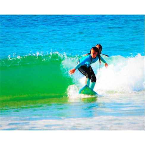 Aula de Surf em Grupo na Praia da Galé | 2 Horas | SURF4FUN - Albufeira Aula de