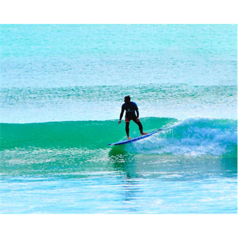 Aula de Surf em Grupo na Praia da Galé | 2 Horas | SURF4FUN - Albufeira Aula de