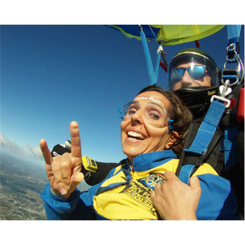 Salto Tandem! Pelos Céus do...| Skydive Porto - Braga Salto Tandem a 5000 Metro
