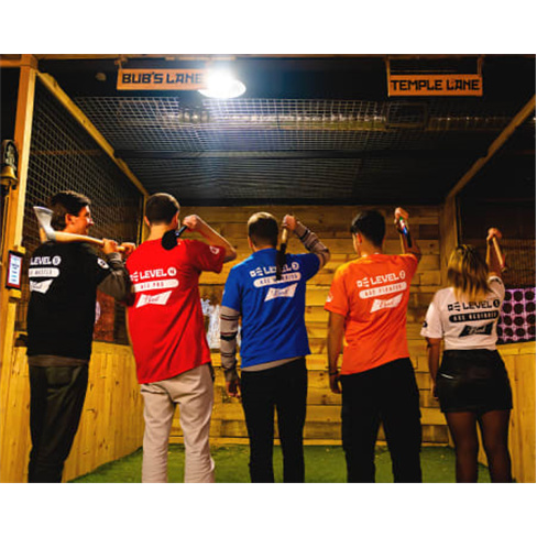 Clube do Machado no LX Factory | Experiência USAxe para 1 Pessoa | Até 4 - 1h