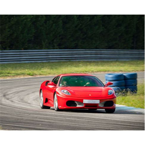 Experiência de Co-Piloto num Ferrari F430 | Autódromo de Braga 1 Volta