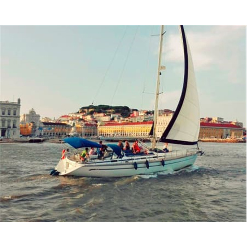 Passeio de Veleiro no Tejo com Welcome Drink | 2 Horas | Lisboa Passeio de Velei