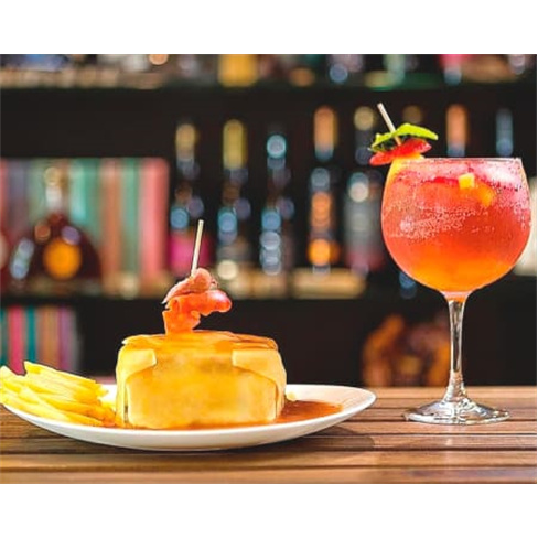 Francesinhas & Sangria para Dois | Santa Sede Francesinhas - Viseu