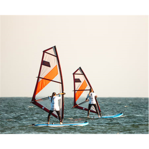 Aula de Windsurf Privada | ...urf School - Matosinhos Experiência para 2 Pessoa