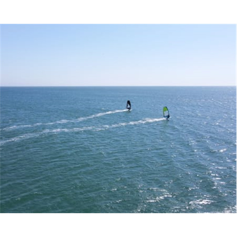 Aula de Windsurf Privada | ...urf School - Matosinhos Experiência para 2 Pessoa