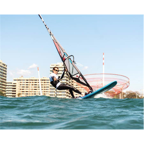 Aula de Windsurf Privada | ...urf School - Matosinhos Experiência para 2 Pessoa