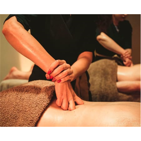 Massagem de Relaxamento ou Óleos Essenciais | The Ritual Spa - Espinho Massagem