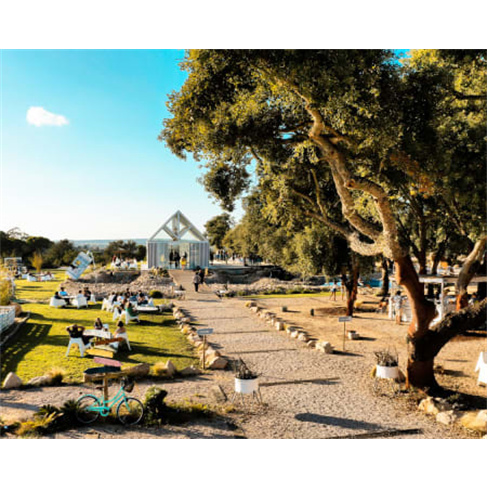 Entrada na Vila do Gin | O Primeiro Parque Temático de Gin do Mundo! Santiago d