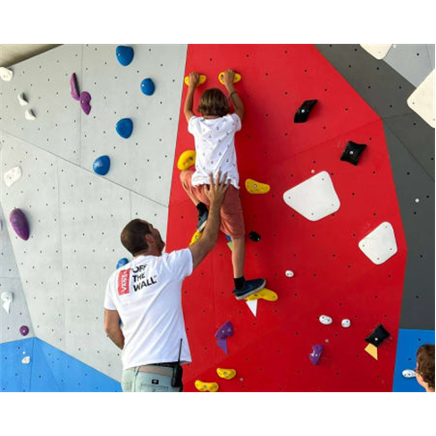 Escalada Outdoor Sob a Icónica Ponte 25 de Abril! Escala 25 Passe Diário Reduz