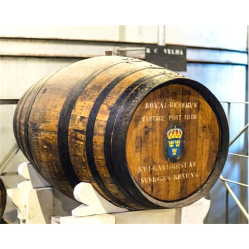 Tour Panorâmico em Eco Car + Visita & Prova de Vinho do Porto na Real Companhia