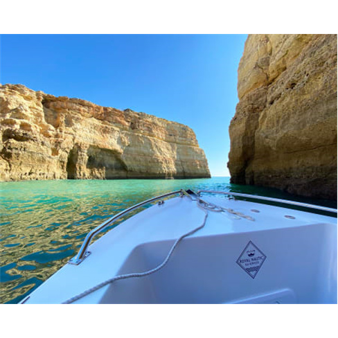 Passeio de Barco às Grutas ...enagil de 2 Horas | Royal Nautic Bilhete de Adult