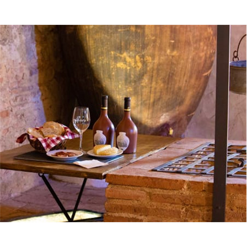 Visita Guiada à Adega-Museu...seu c/ prova simples de Vinho de Talha | 2 Pessoa