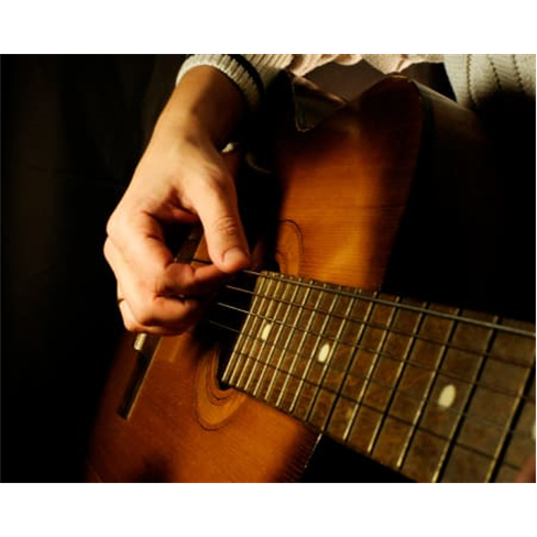 Jantar a Dois com Fado e Tradição no Esquina de Alfama | Lisboa