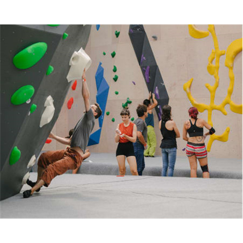 Baptismo de Escalada Indoor... Climbing - Prior Velho Experiência para 2 Pessoa